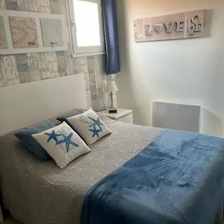 Apartment Le Cocon Bleu: Comfortable Near Golf, Beaches, And Leisure Island Agde
